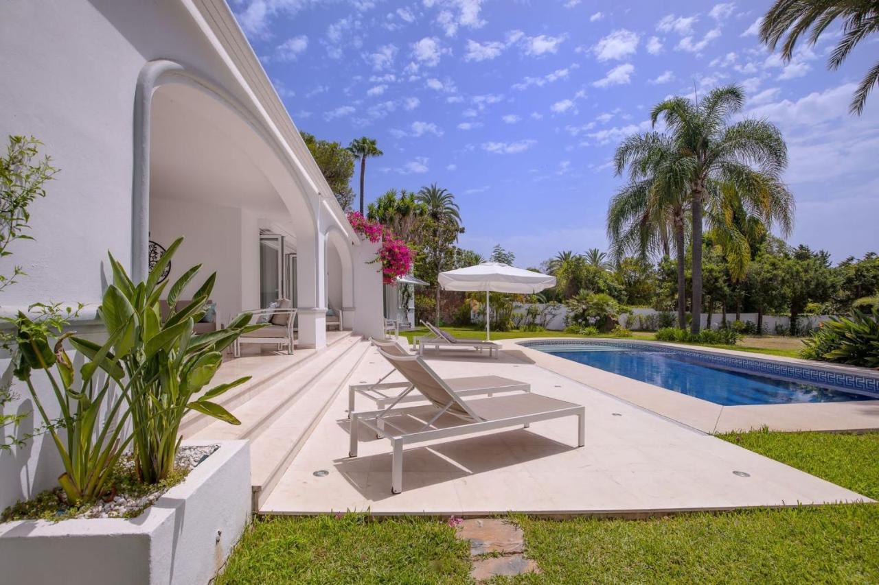 Villa El Pilar Estepona Exterior photo